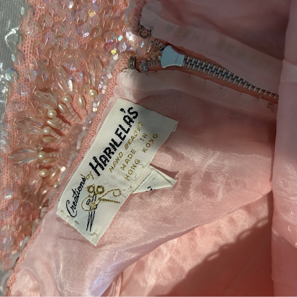Vintage light pink beaded tank. Size M - Picture 10 of 11
